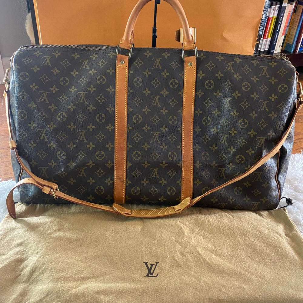 Authentic LV Keepall Bandoulier 60